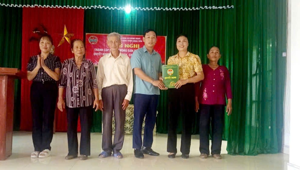 HỘI NÔNG DÂN XÃ BÌNH ĐỊNH: SÁP NHẬP CÁC CHI HỘI NÔNG DÂN GÓP PHẦN TINH GỌN TỔ CHỨC, NÂNG CAO HIỆU QUẢ HOẠT ĐỘNG HỘI.