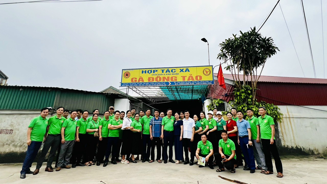 Đoàn công tác Hội nông dân tỉnh Lai Châu thăm và làm việc tại Hội Nông dân tỉnh Hưng Yên